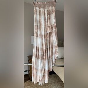 Young, Fabulous & Broke hi-low maxi skirt (Size S).